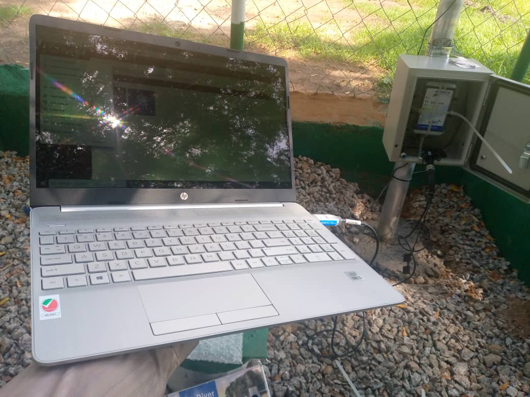 Van Essen Diver groundwater monitoring station setup